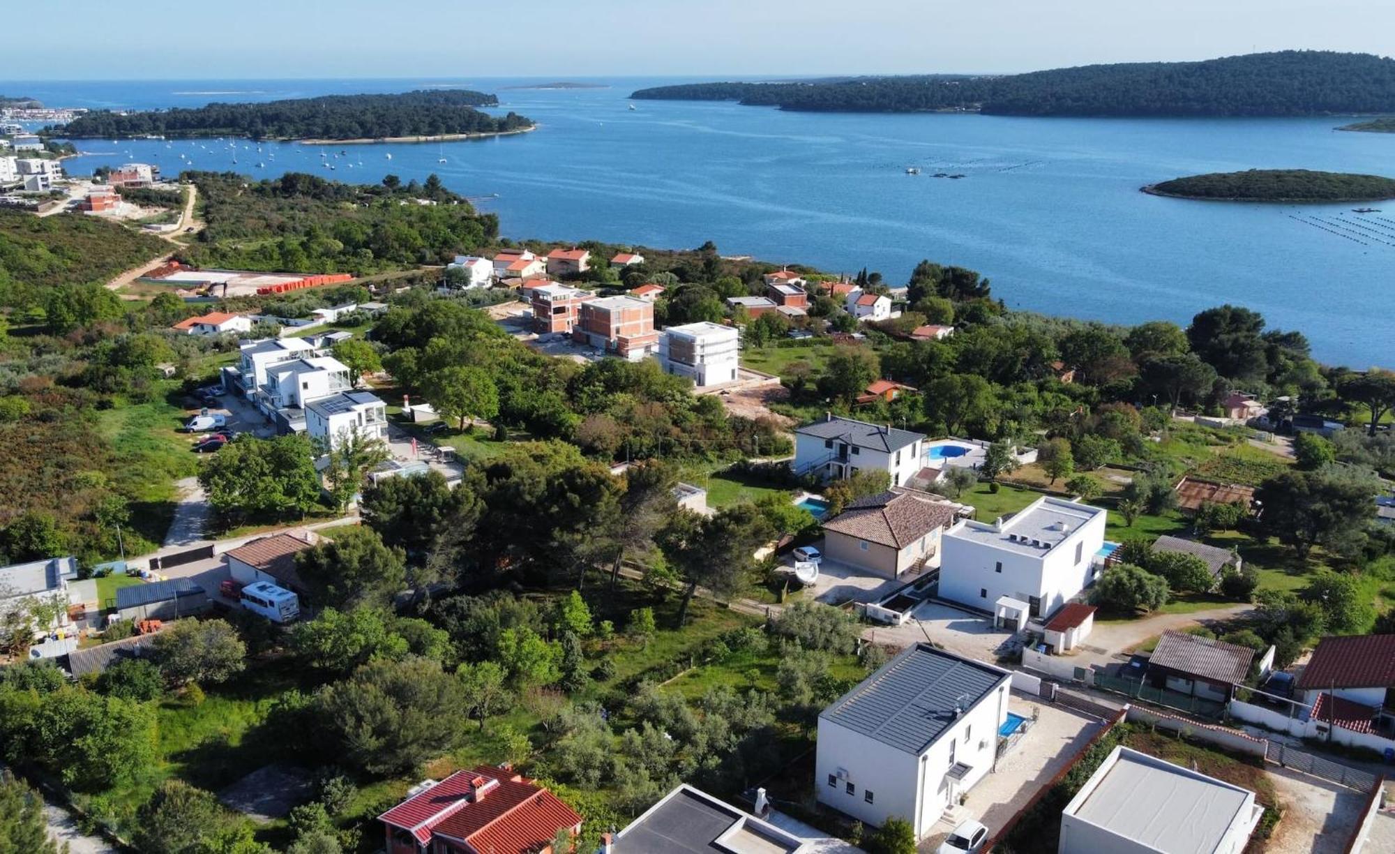 Villa Pura Vida With Sea View プーラ エクステリア 写真