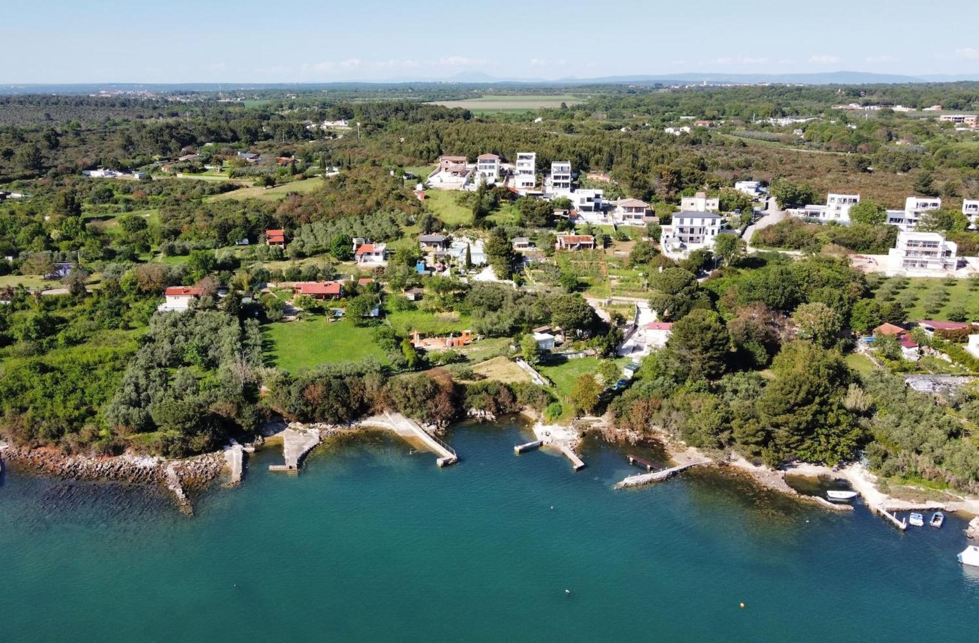 Villa Pura Vida With Sea View プーラ エクステリア 写真